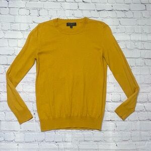 Banana Republic Factory Mustard Yellow "Forever Sweater" - Crew Neck size S